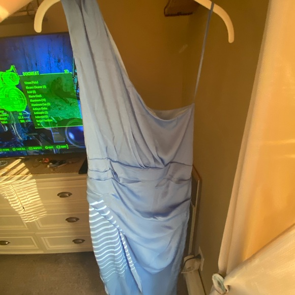 STAY CLASSY ONE SHOULDER WRAP DRESS - BRIGHT BLUE - Picture 4 of 7